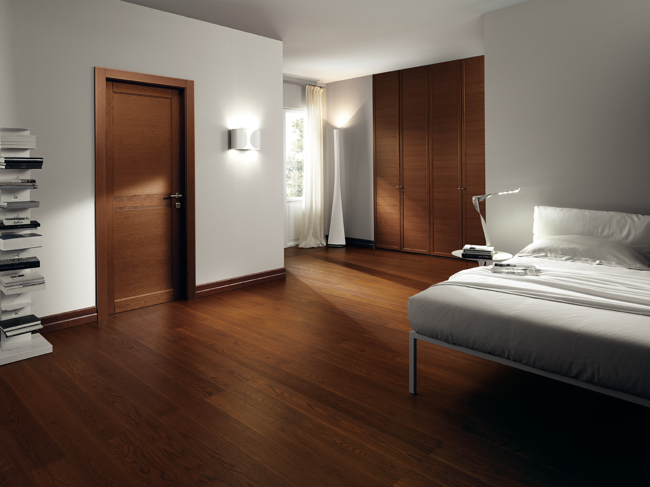 Battiscopa e parquet della stessa finitura